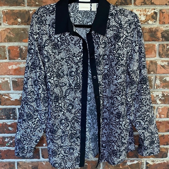 Chicos button down shirt - Picture 2 of 5